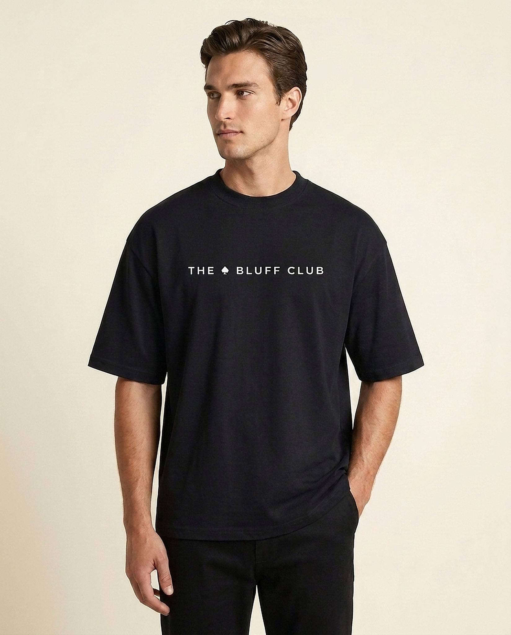 Black Edition — studio trois-quarts
